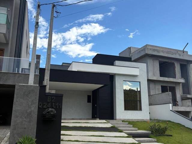 #658 - Casa em condomínio para Venda em Mogi das Cruzes - SP