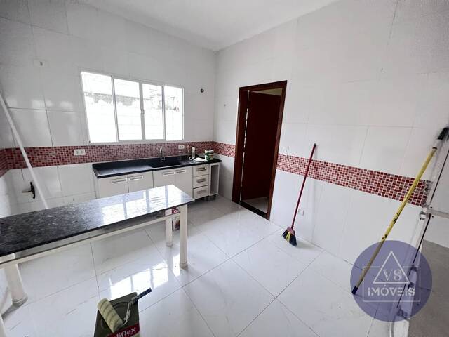 Casa em condomínio para Venda em Mogi das Cruzes - 2