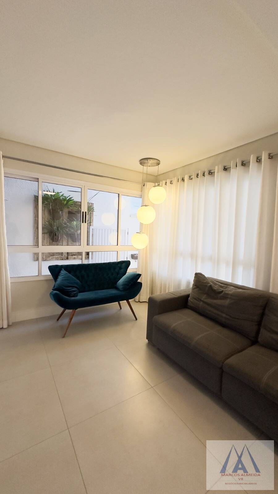 Casa para alugar com 4 quartos, 180m² - Foto 10
