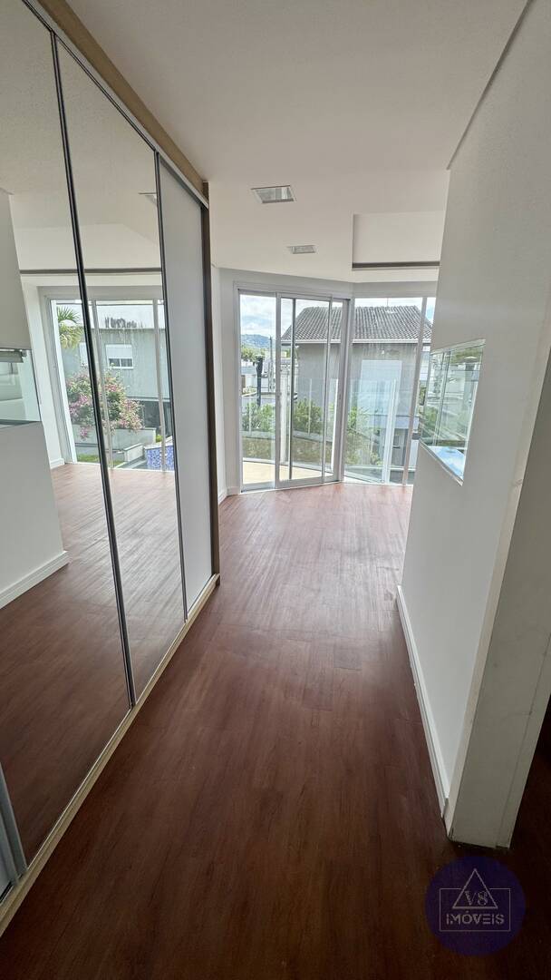 Casa, 4 quartos, 260 m² - Foto 24