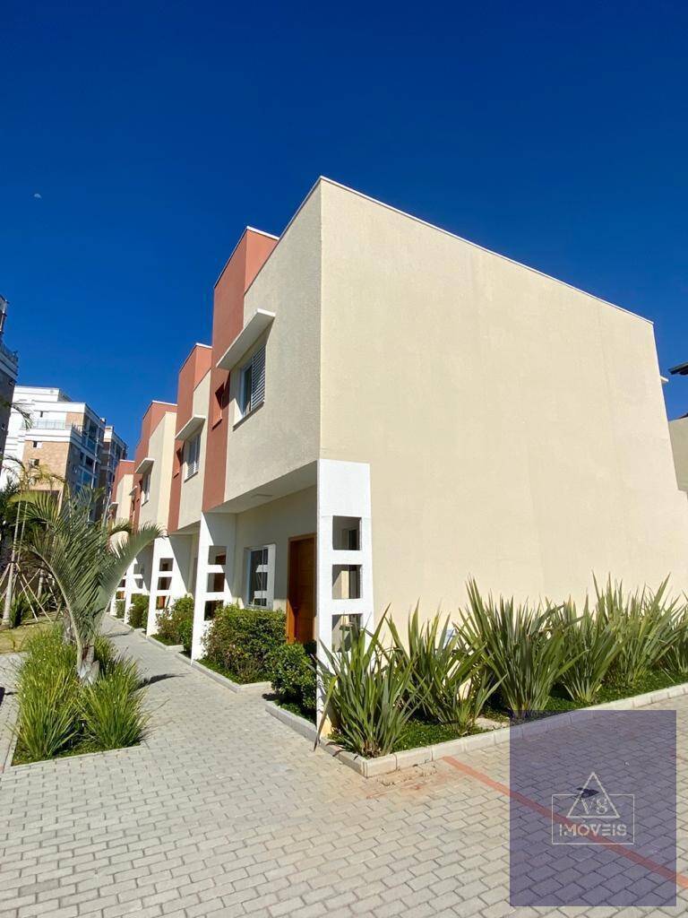 Casa de Condomínio para alugar com 3 quartos, 87m² - Foto 3