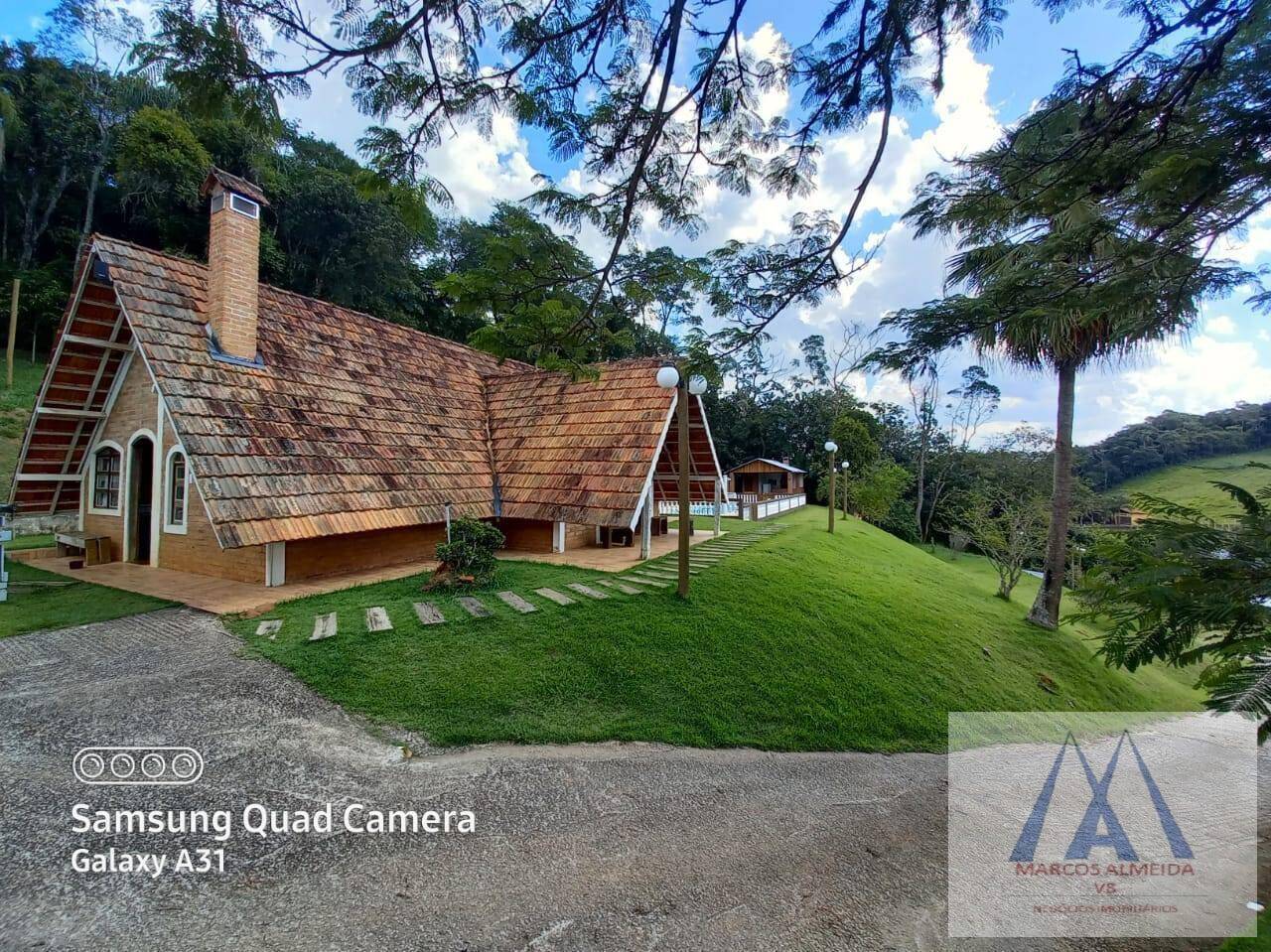 Sítio à venda com 2 quartos, 14000m² - Foto 7