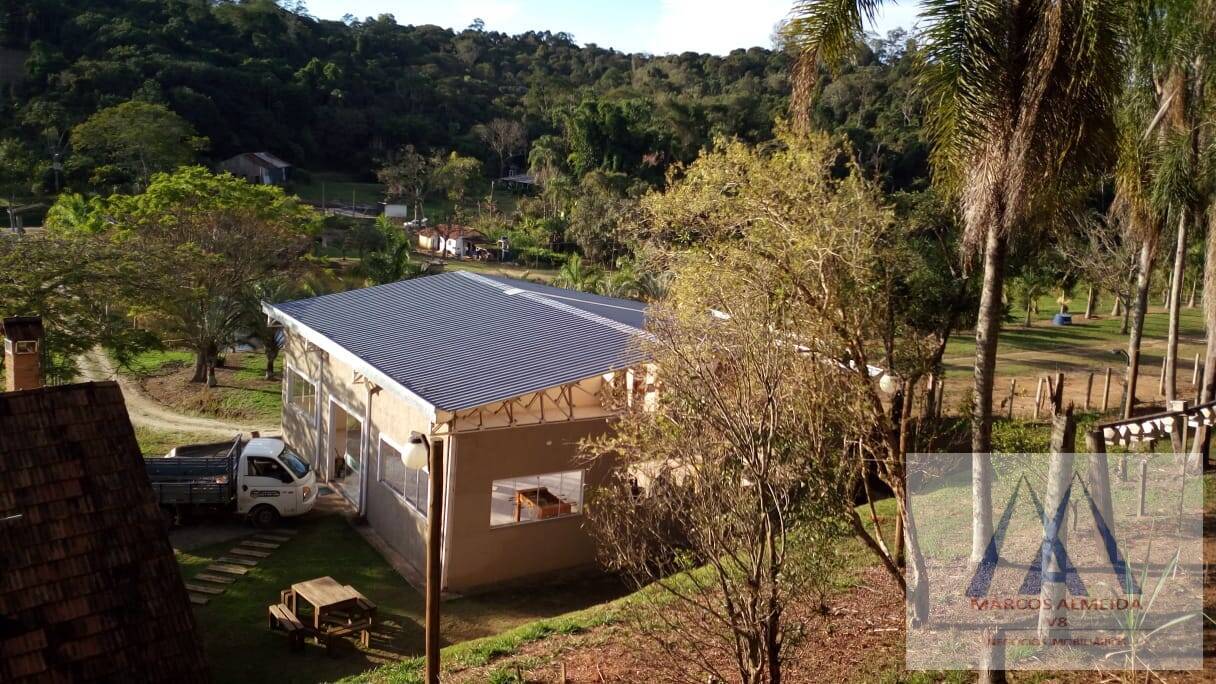 Sítio à venda com 2 quartos, 14000m² - Foto 12