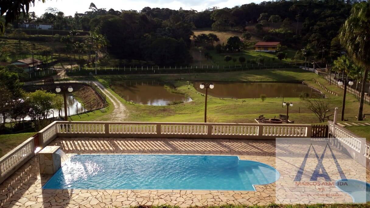Sítio à venda com 2 quartos, 14000m² - Foto 11