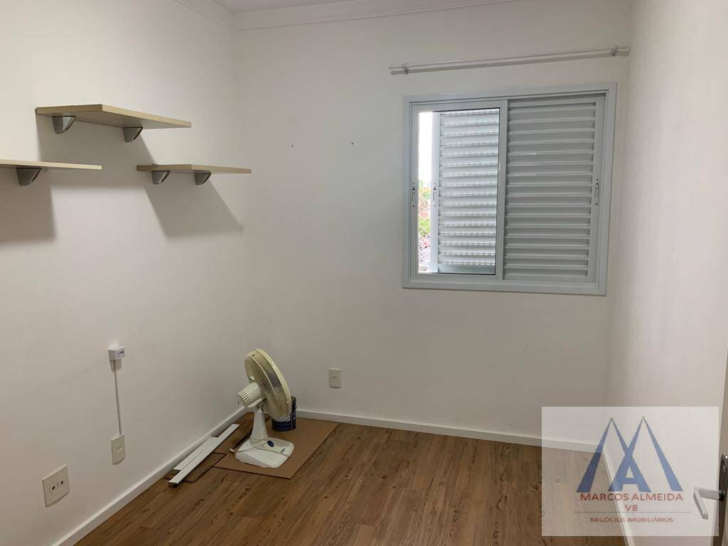 Apartamento à venda com 3 quartos, 65m² - Foto 14