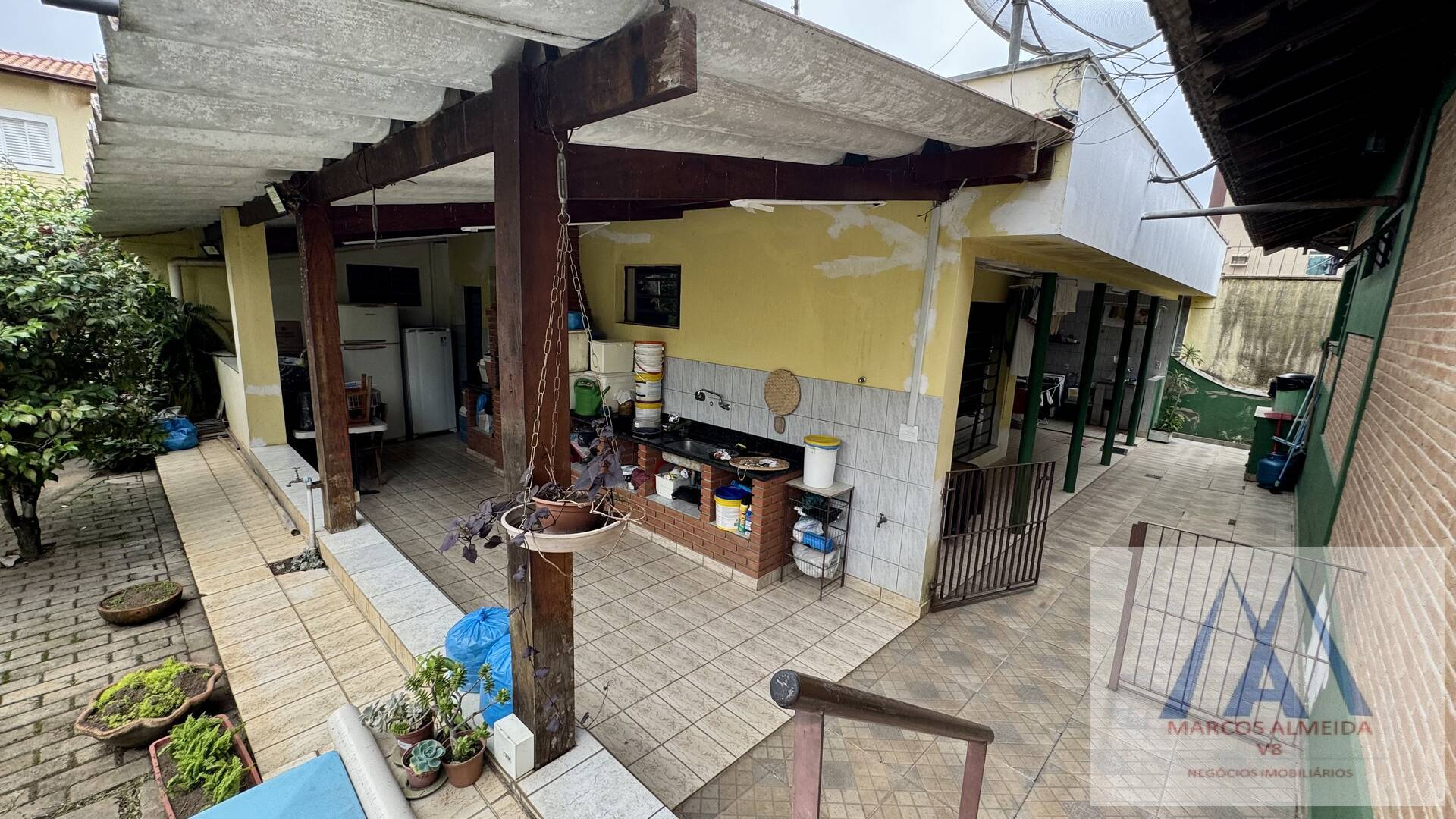 Casa à venda com 4 quartos, 380m² - Foto 5