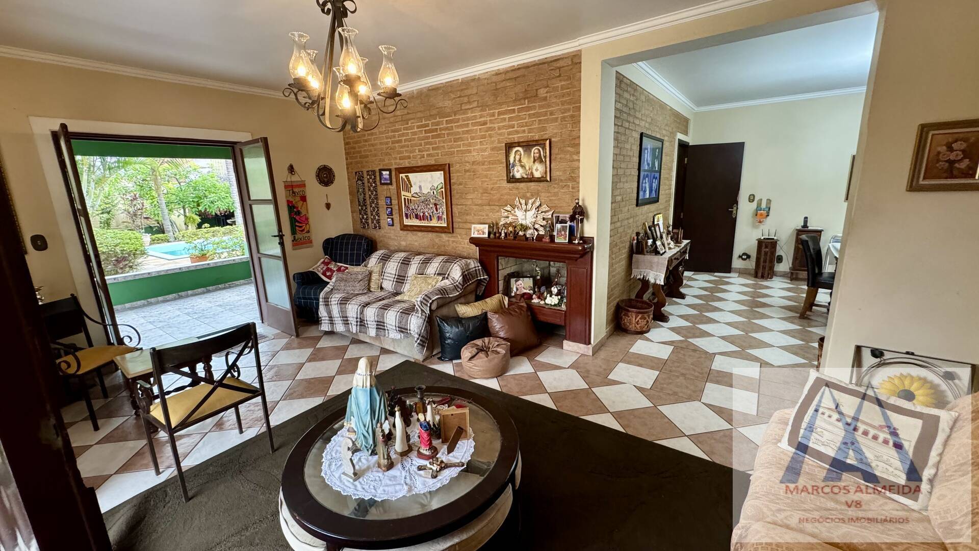 Casa à venda com 4 quartos, 380m² - Foto 22