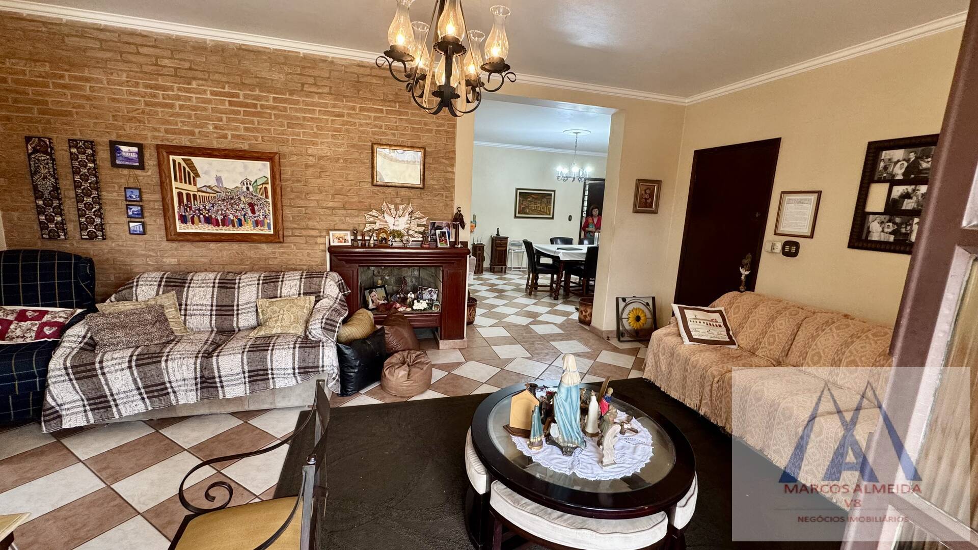 Casa à venda com 4 quartos, 380m² - Foto 24