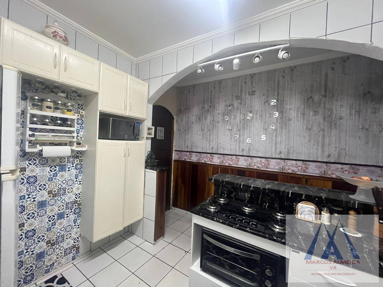 Casa à venda com 3 quartos, 215m² - Foto 16