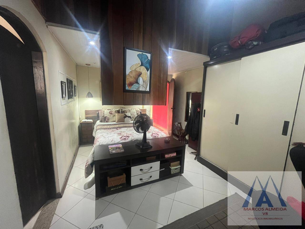 Casa à venda com 3 quartos, 215m² - Foto 33