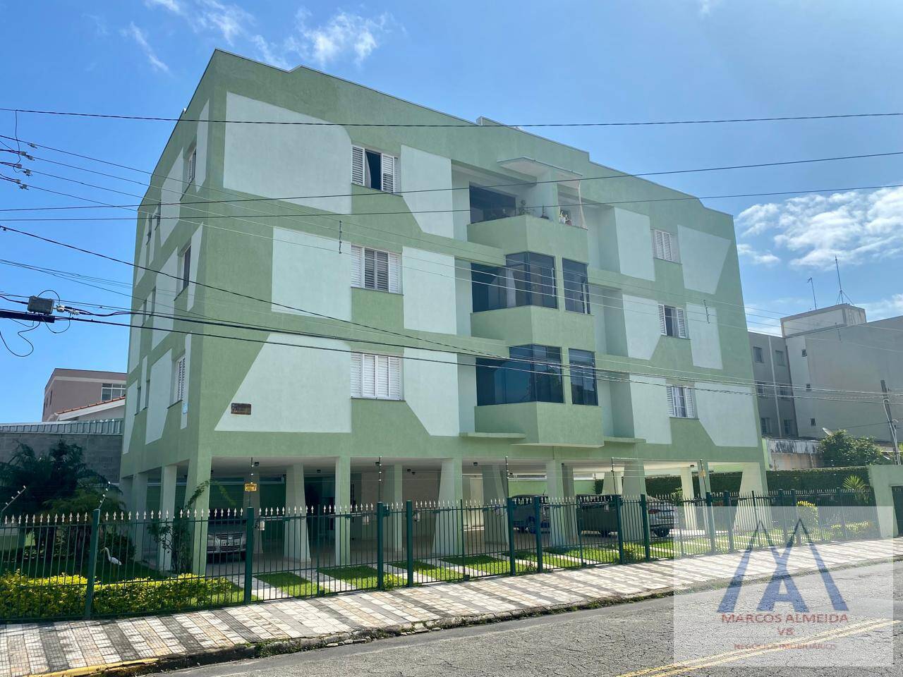 Apartamento à venda com 3 quartos, 150m² - Foto 26