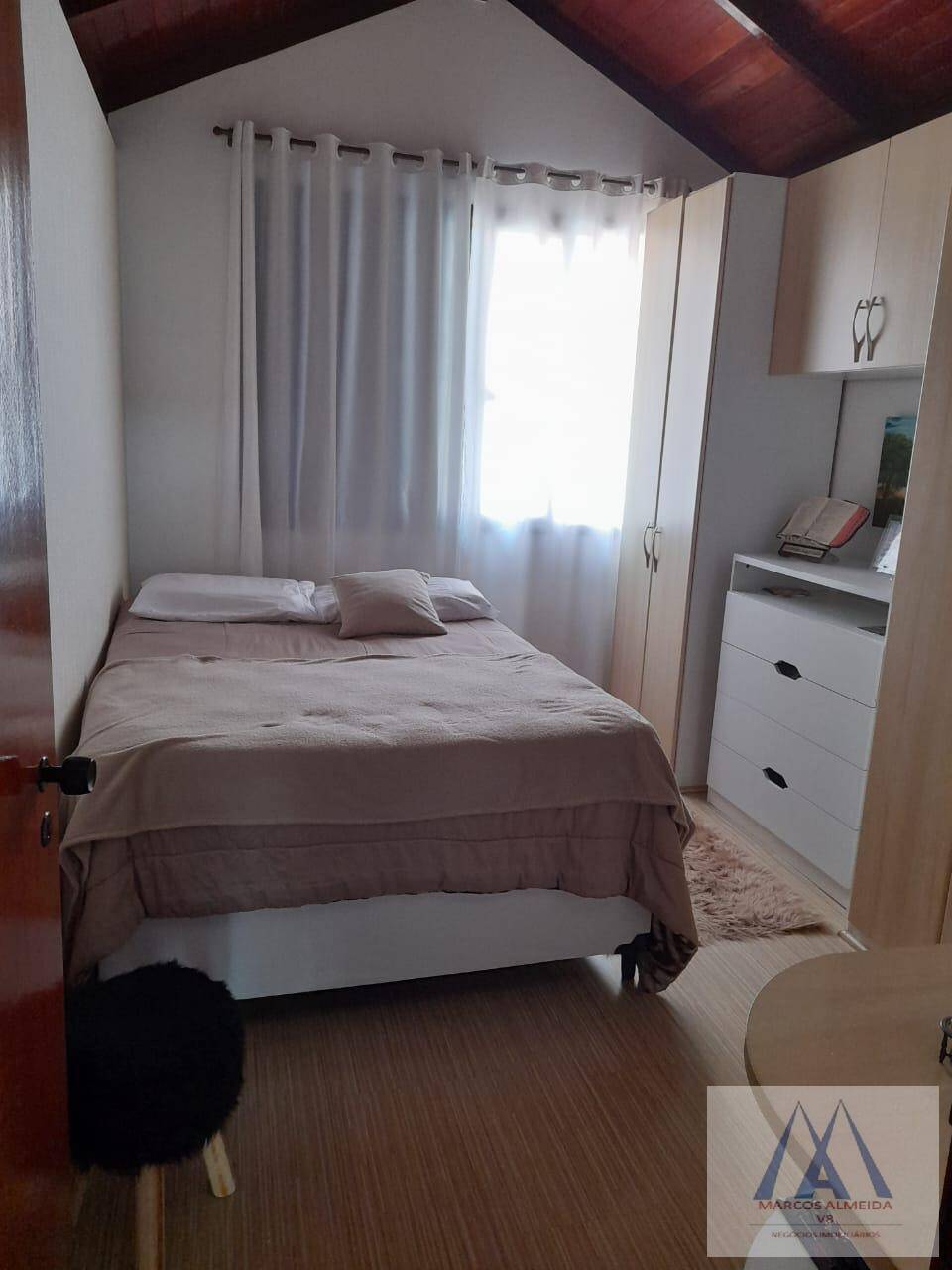 Casa de Condomínio à venda com 3 quartos, 194m² - Foto 15
