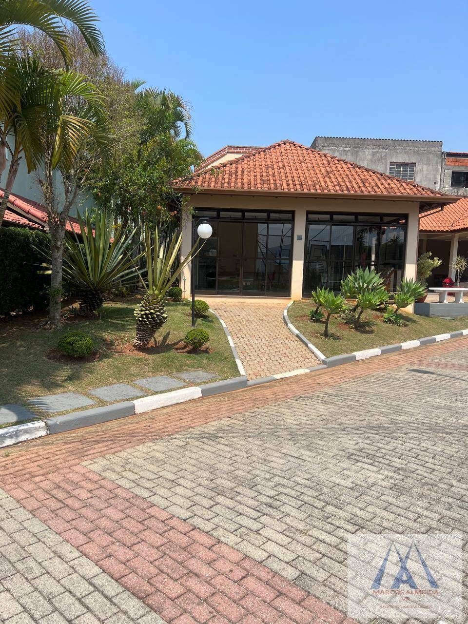 Casa de Condomínio à venda com 3 quartos, 194m² - Foto 32