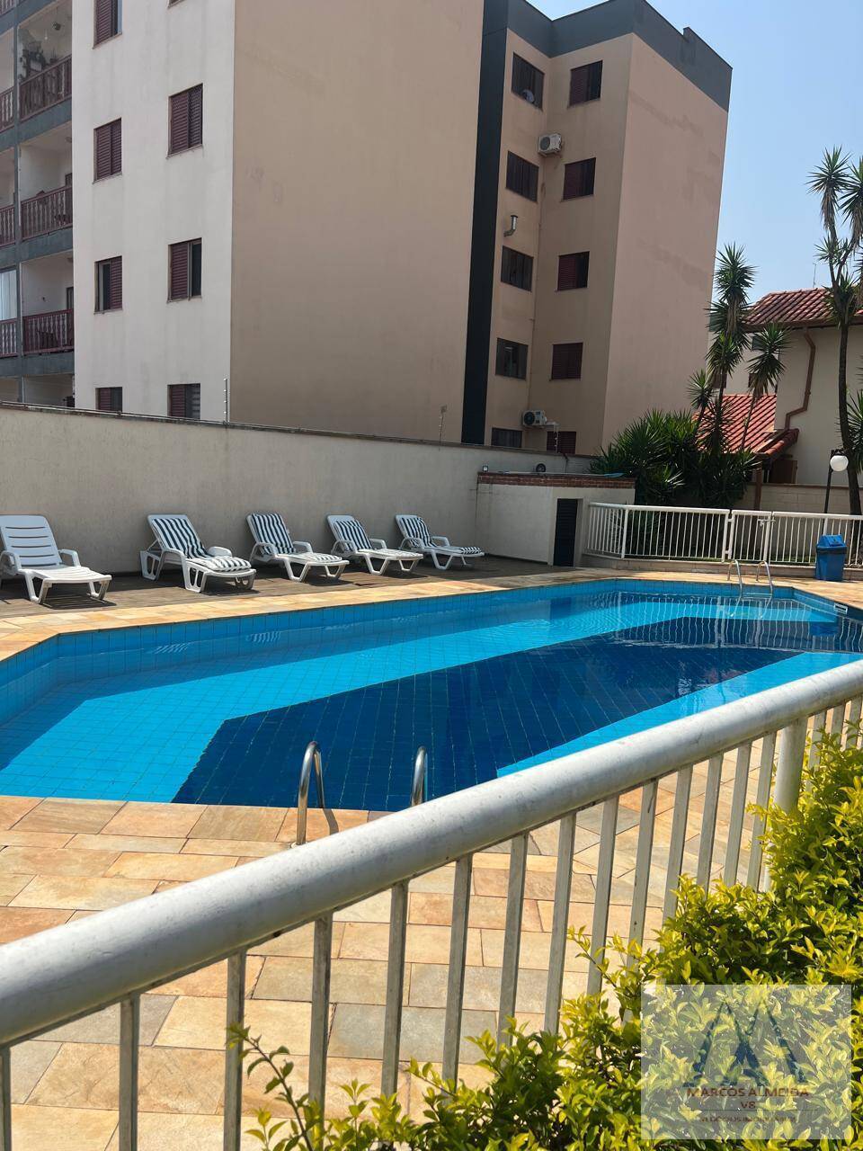 Casa de Condomínio à venda com 3 quartos, 194m² - Foto 37