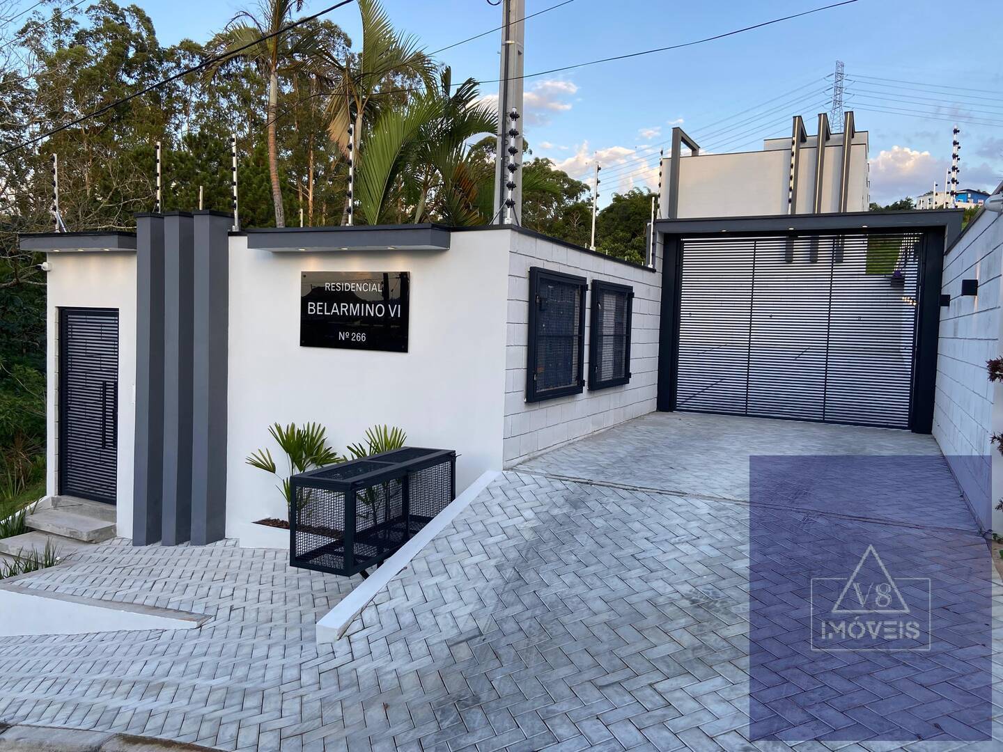 Casa de Condomínio à venda com 2 quartos, 78m² - Foto 1