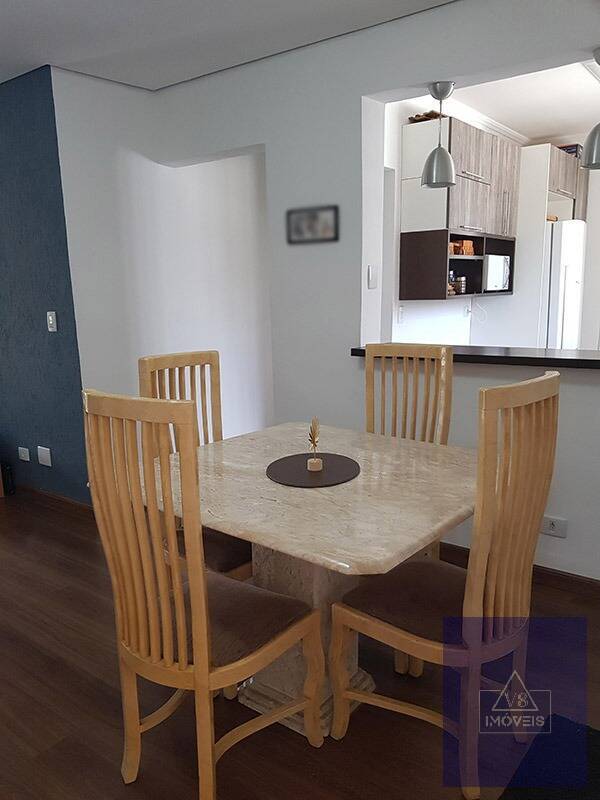 Apartamento à venda com 2 quartos, 70m² - Foto 20