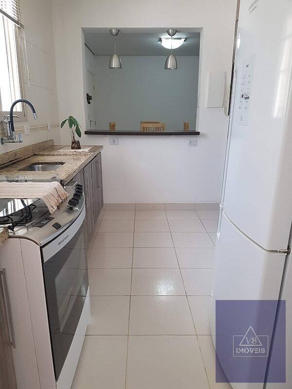 Apartamento à venda com 2 quartos, 70m² - Foto 17