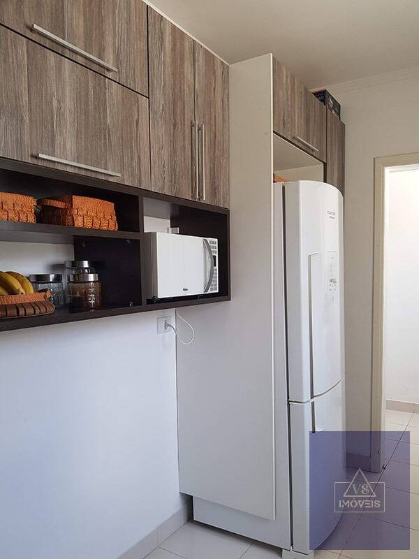 Apartamento à venda com 2 quartos, 70m² - Foto 16