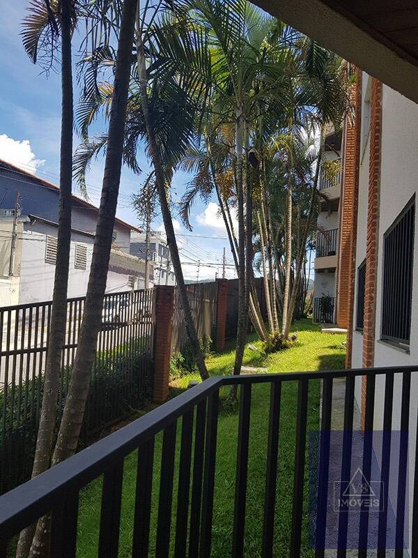 Apartamento à venda com 2 quartos, 70m² - Foto 1
