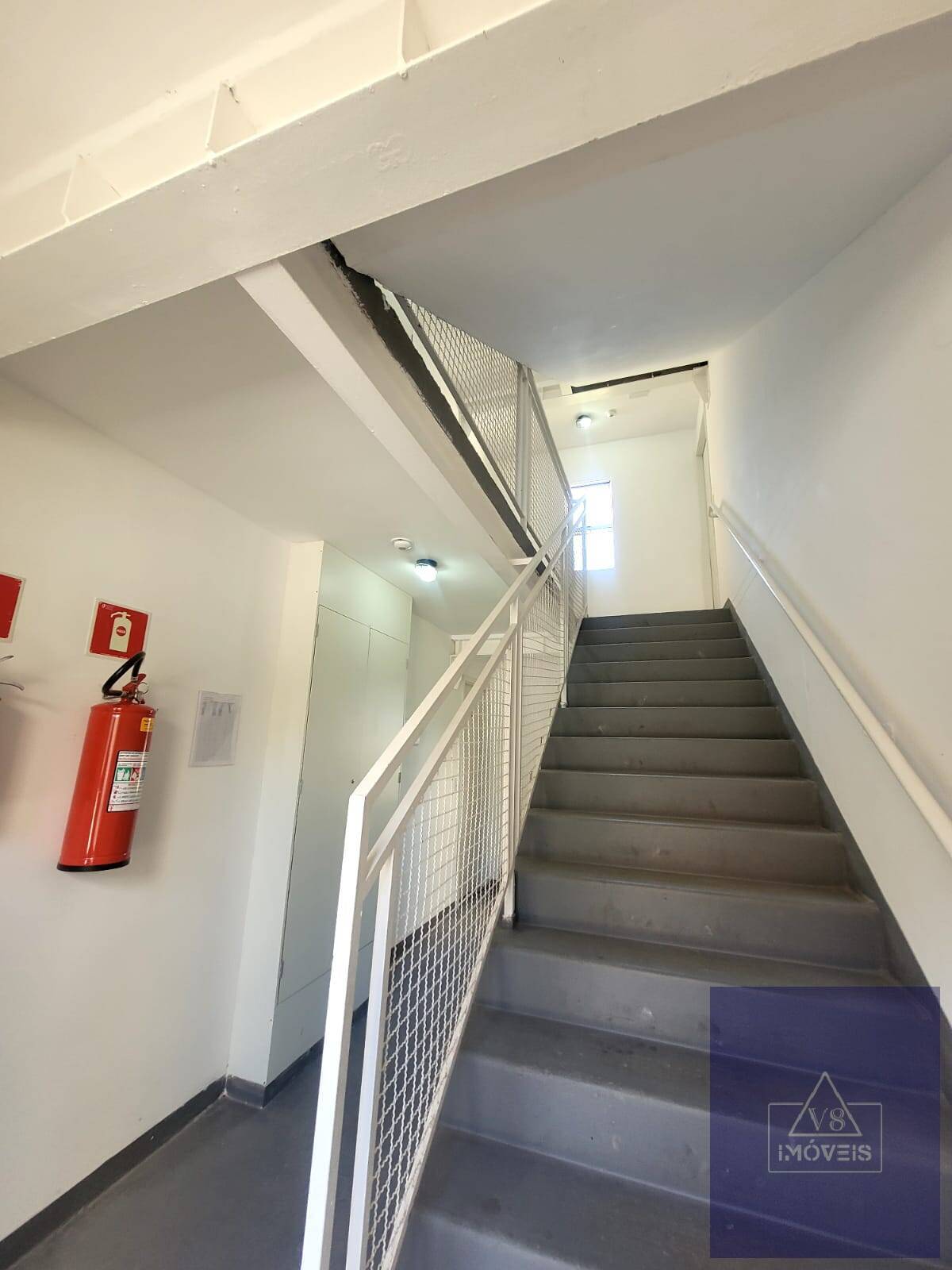 Apartamento à venda com 2 quartos, 45m² - Foto 9