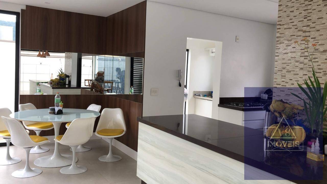 Casa de Condomínio para alugar com 3 quartos, 260m² - Foto 7