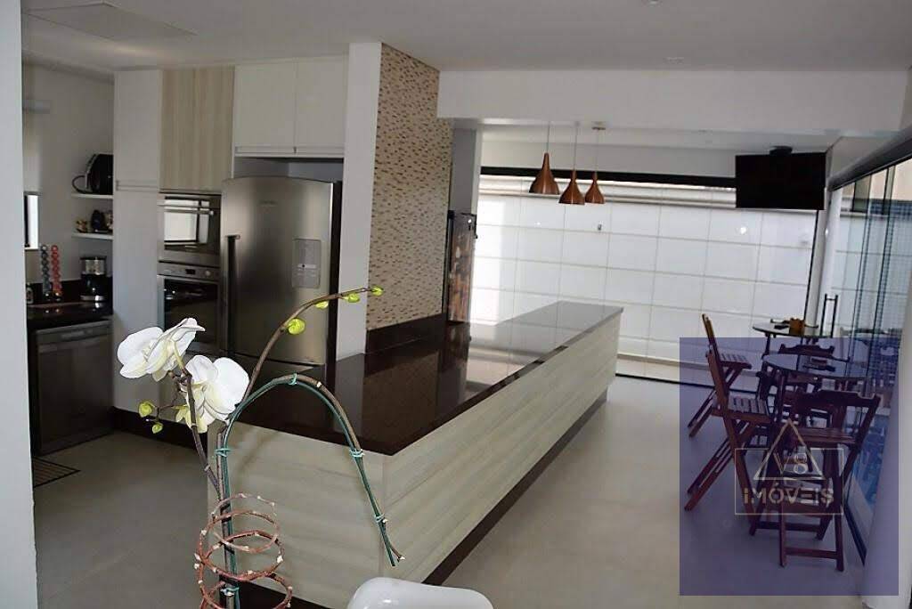 Casa de Condomínio para alugar com 3 quartos, 260m² - Foto 14