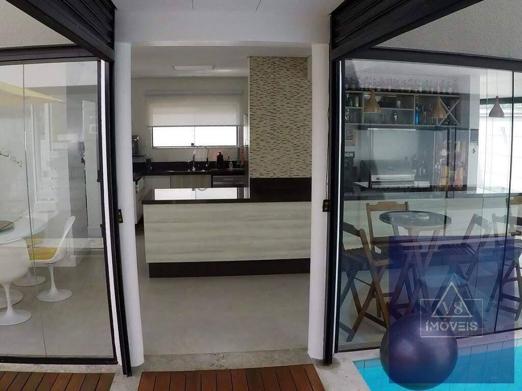 Casa de Condomínio para alugar com 3 quartos, 260m² - Foto 18