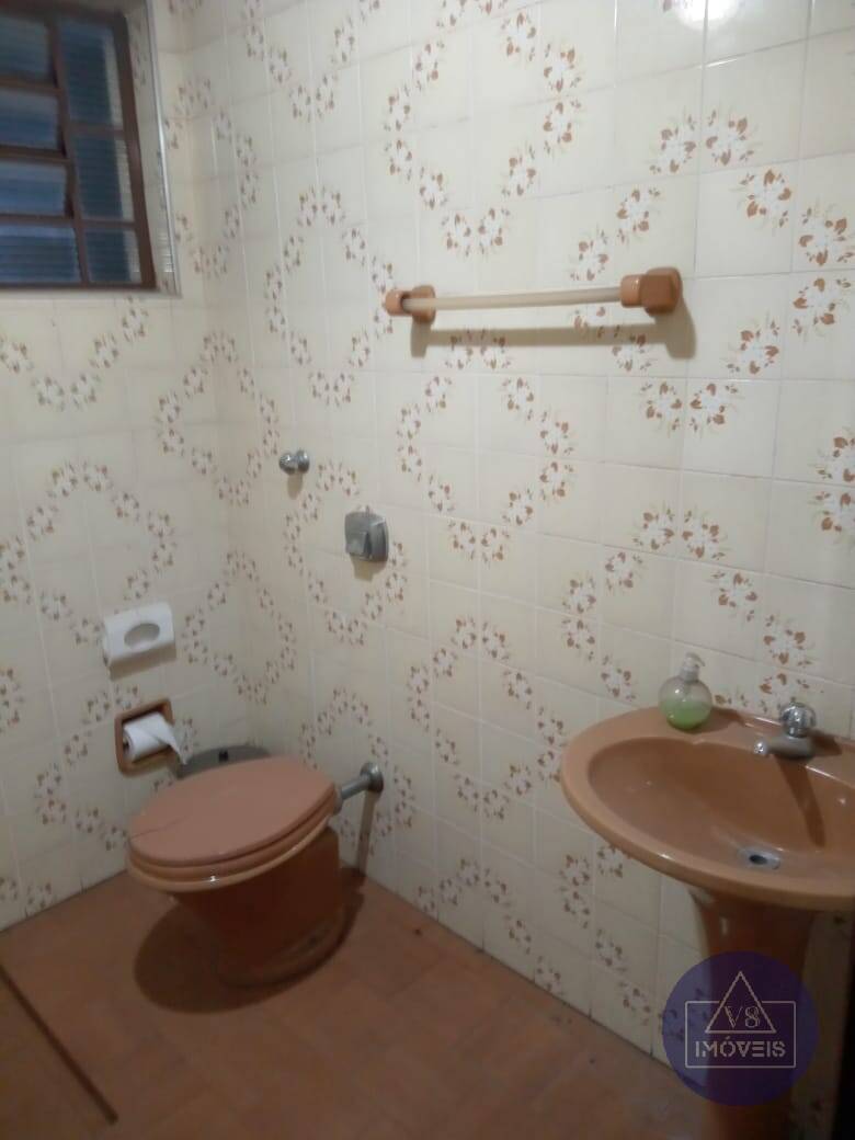 Casa à venda com 4 quartos, 285m² - Foto 7