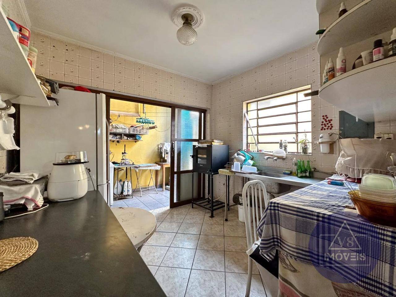 Casa à venda com 4 quartos, 285m² - Foto 14