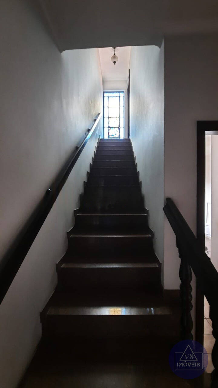 Casa à venda com 4 quartos, 285m² - Foto 28